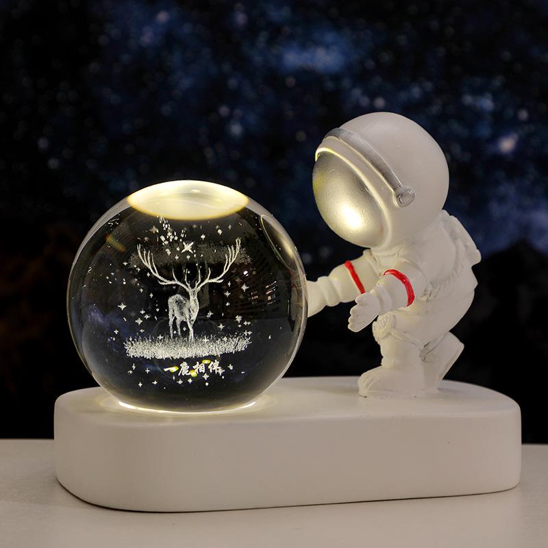Cross-Border Astronaut Night Light: Starry Sky Crystal Ball with Luminous Base - Perfect Holiday Souvenir and Desktop Ornament.