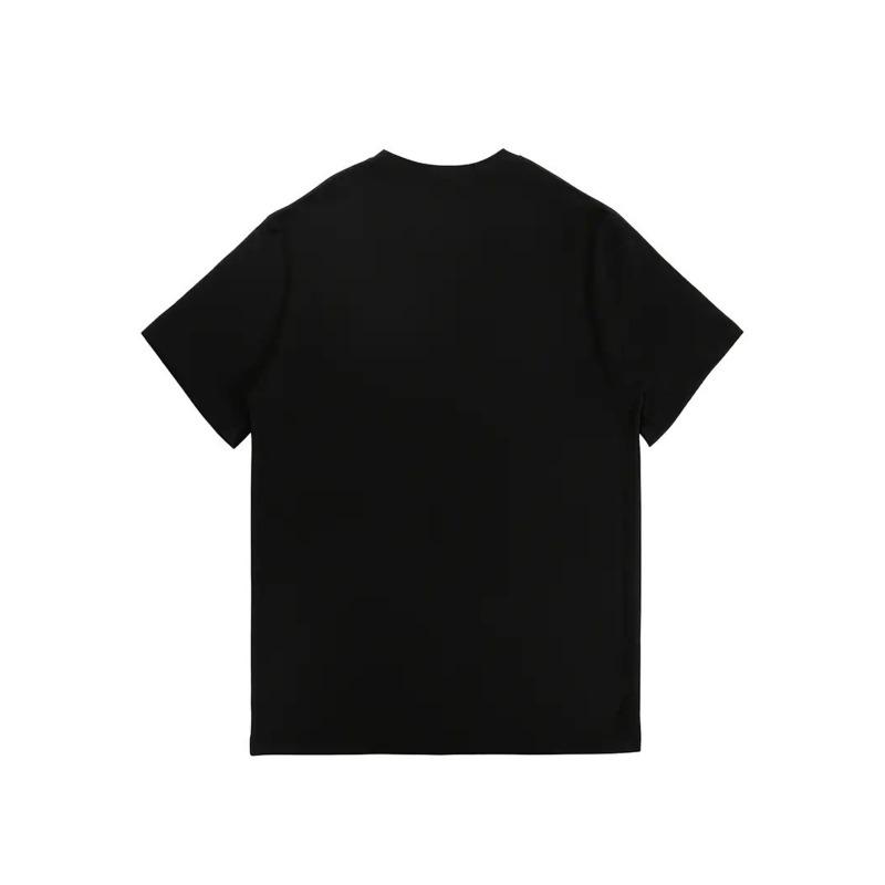Camiseta Negra para Mujer con Estampado de Fresas y Flores Cuello Redondo Manga Corta Casual Verano