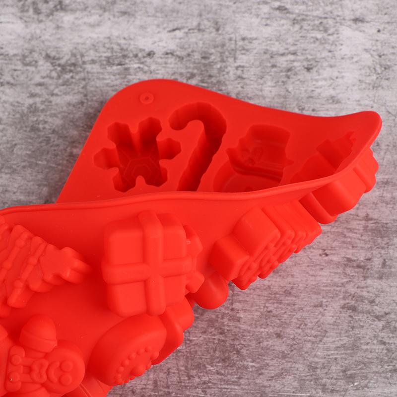 Christmas Theme Silicone Candy Mold Chocolate Cookie Baking Tools Trays Xmas Trees Gingerbread Man Gift Mold Cake Decoration