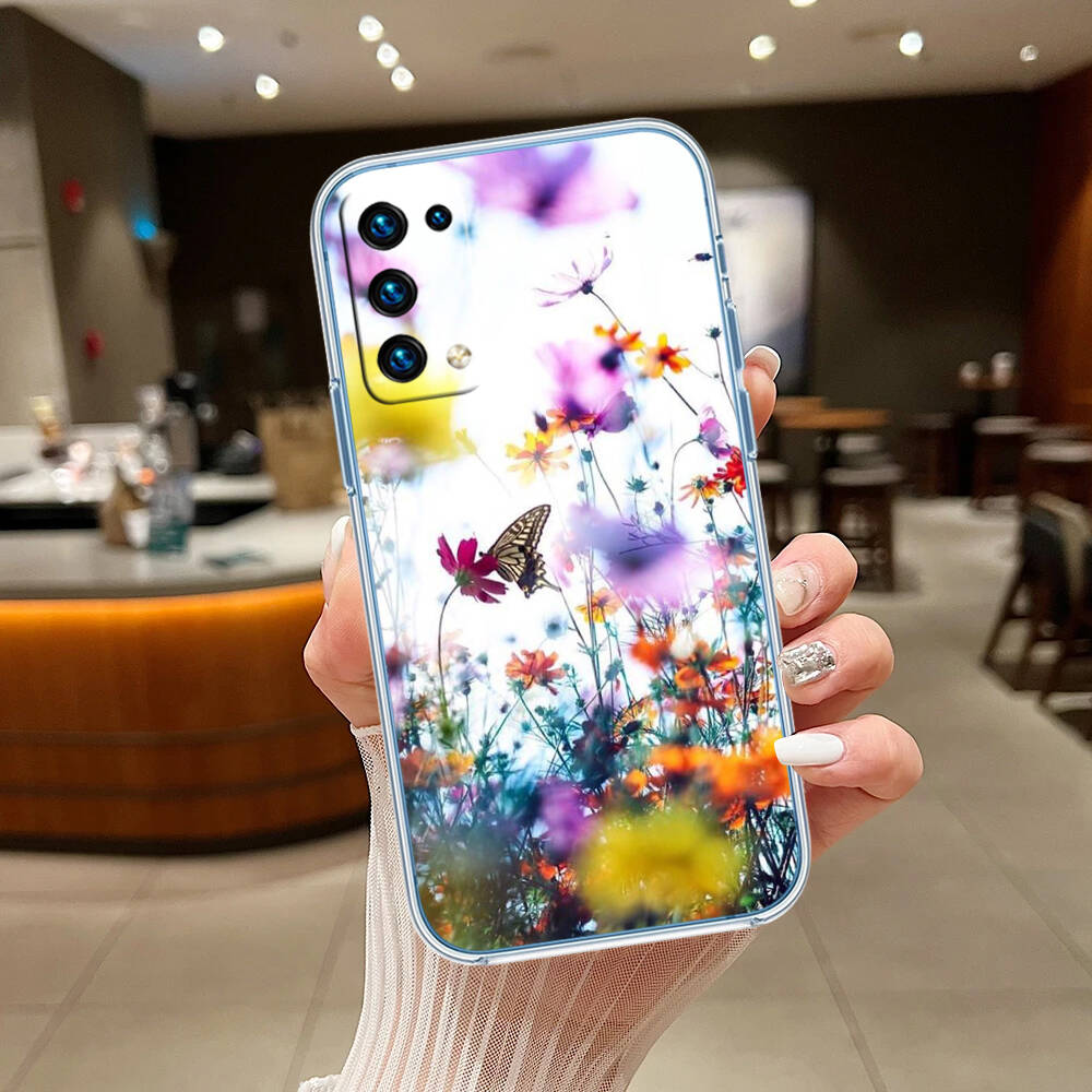 Colorful Butterfly Phone Case for Motorola G14 G15 G24 G30 G31 G32 G34 G41 G42 G51 G52 G50 G60S G60 G62 G72 G71 G73 G84 G85 G200 E32