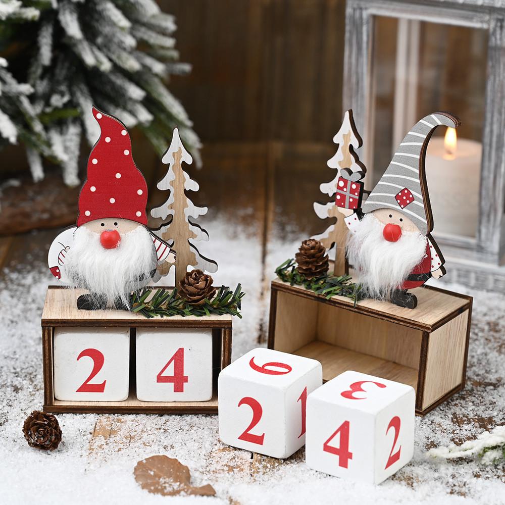 Einzigartiger Holz-Kiefernzapfen-Adventskalender Nikolaus-Dekoration Mit Grauem Hut Für Die Feiertage