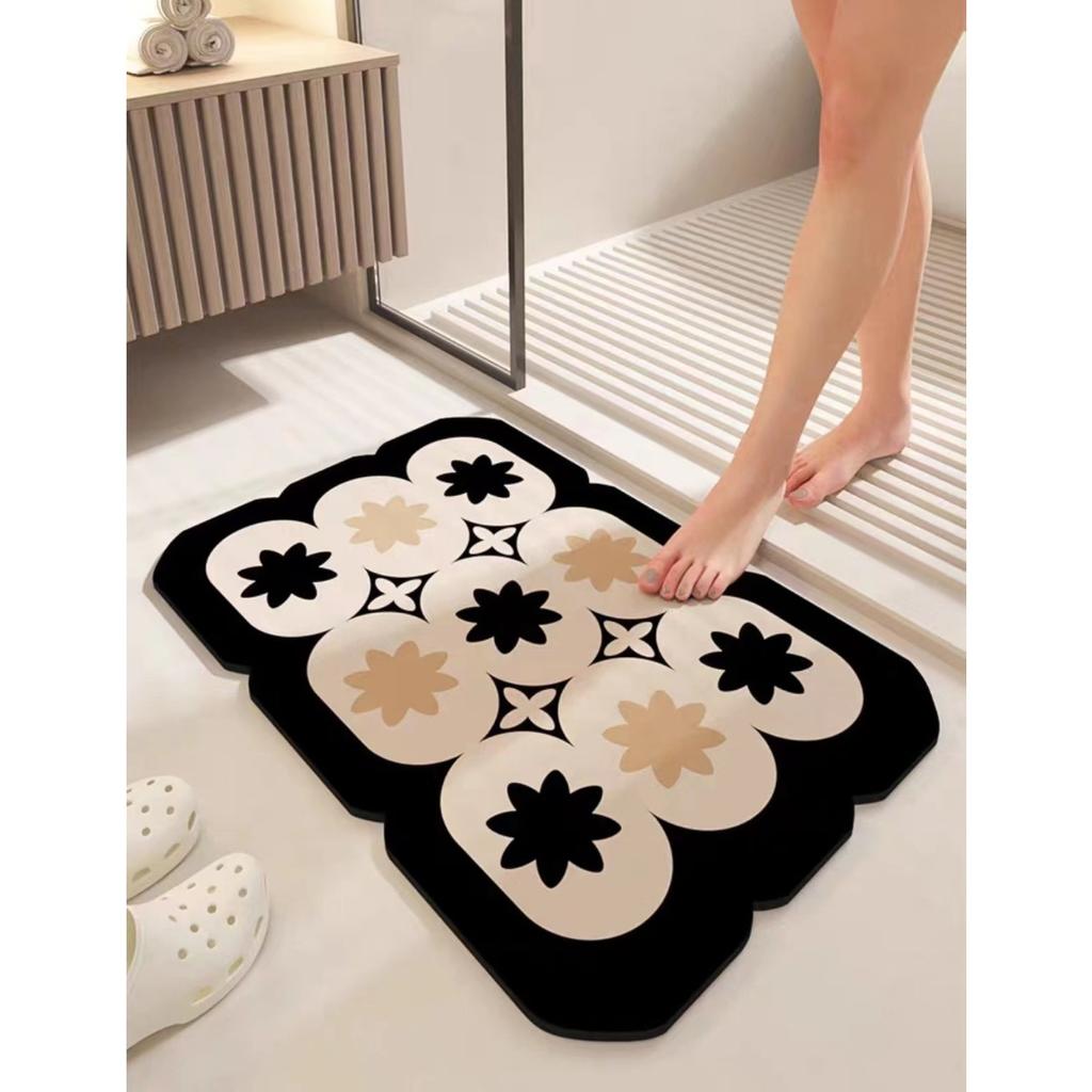 Bathroom Diatom Mud Mat Slip-resistant Mat Toilet Moisture-wicking Foot Mat Toilet Toilet Shower Room Door Slip-resistant Mat