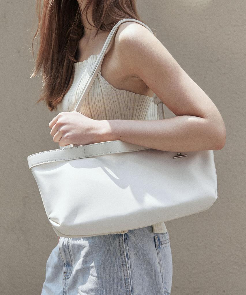 Artid Vant Nylon Shoulder Small_Ivory