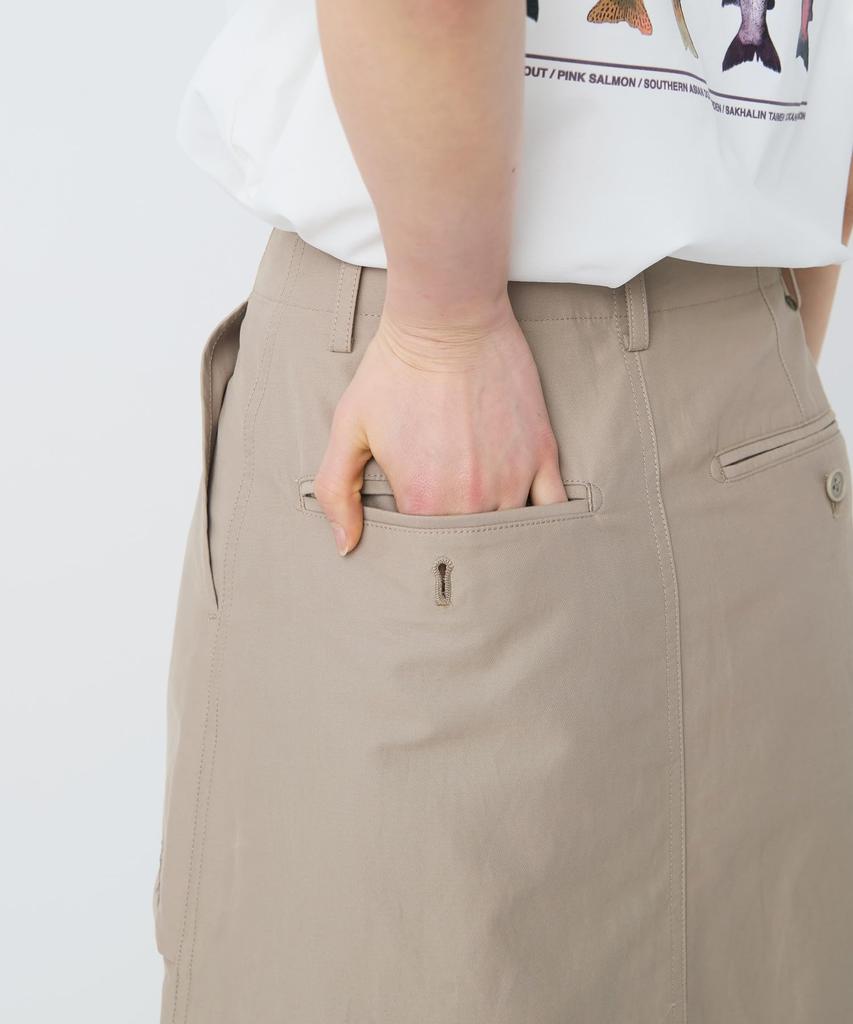 Snow Peak Light Dobby Cloth Skirt SK-26SW001, Black, Size 1. Women's Lightweight Dobby-woven Skirt for Everyday and Outdoor Wear.
