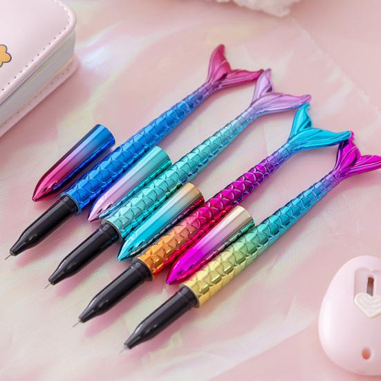 Gel-Stift Meerjungfrau-Thema 0,5 mm Schnelltrocknende Schwarze Tinte Niedlicher Farbverlauf Körper Glatte Schreibfeder für Schüler Journaling