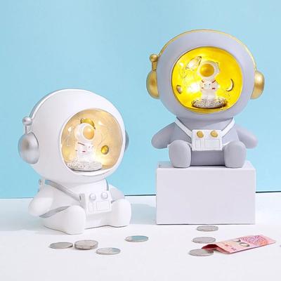 1 adet Sevimli Yaratıcı Çocuklar Astronot Kumbara Karikatür Anime Uzay Adamı Vinil Madeni Para Banknot Kumbara Hediye Para Güvenli Ev Dekoru