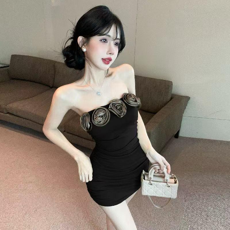 3D Floral Pure Desire One-Shoulder Sexy Dress: Elegant Slim Fit Vest & Short Skirt