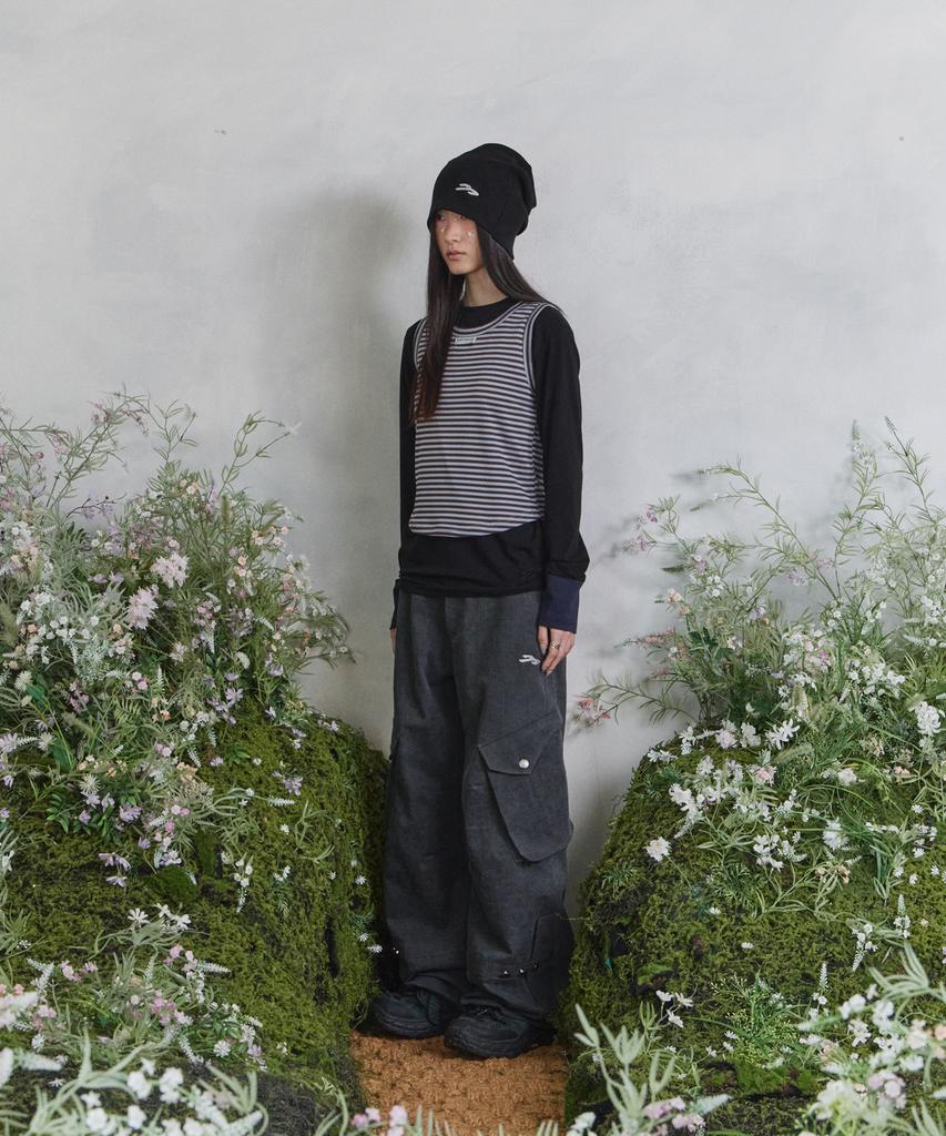 Tansanmageunesyum Songi Songi X Tansan Logo Drape Beanie (Black)