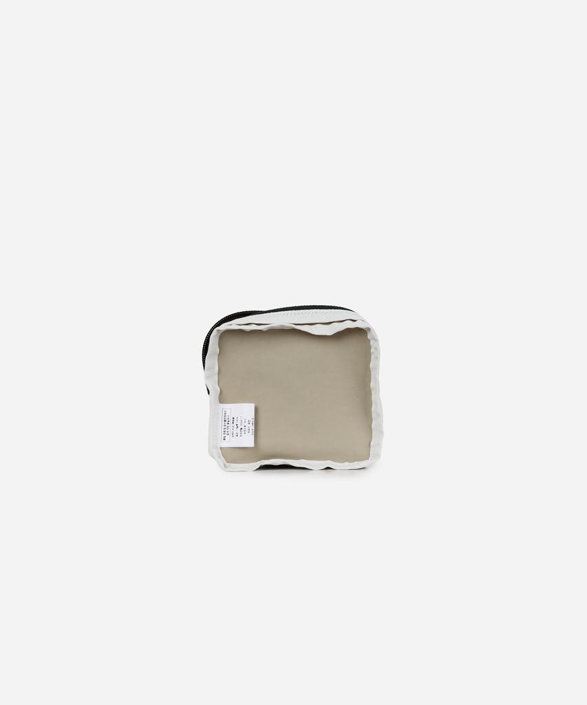 Jenner Square Recycled Nylon Pouch [Beige]