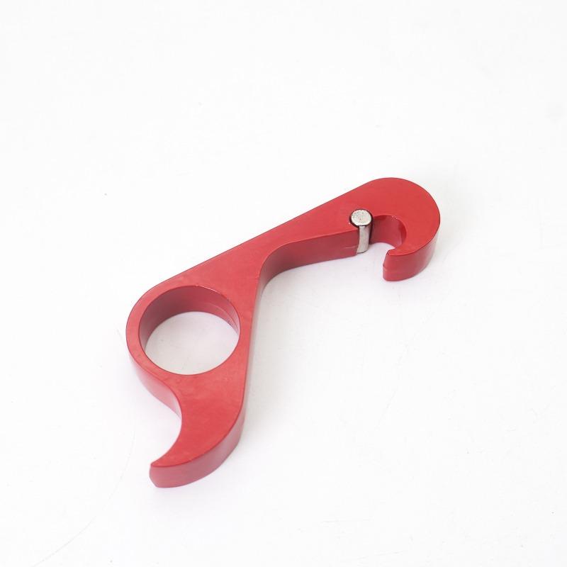 One-handed Bottle Opener Outdoor One-handed Bottle Opener Magnetic Metal Bottle Opener