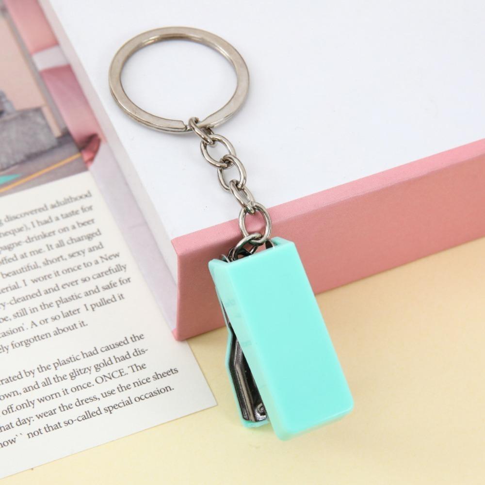 Metal Mini Stapler Solid Color Cute Cartoon Stapler Portable Keychain