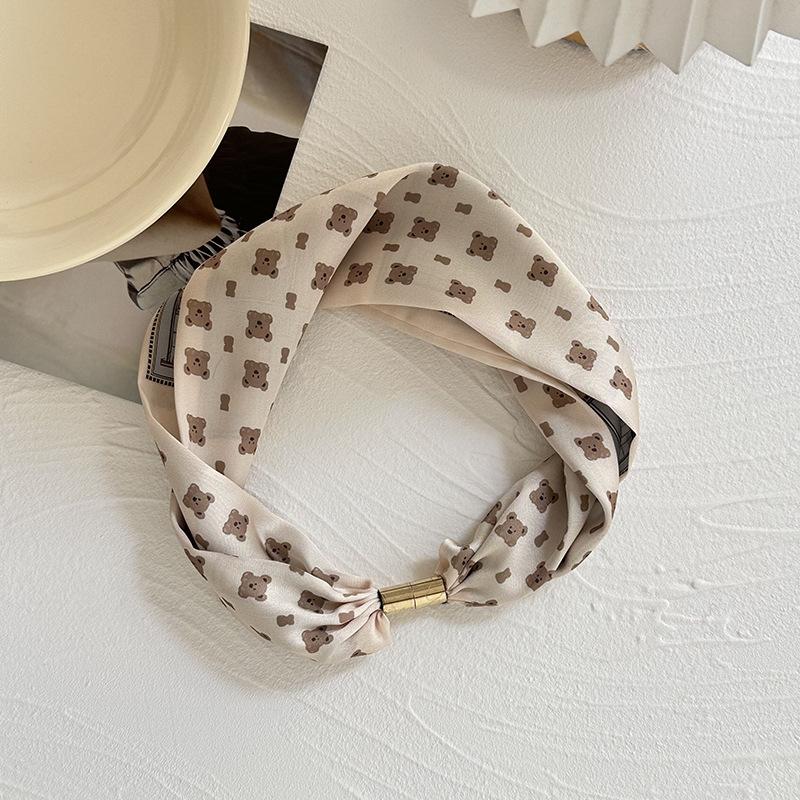 Silk Scarf High-end New Headscarf Headband Simple Versatile Neck Protection Decorative Scarf Magnetic Buckle Silk Scarf
