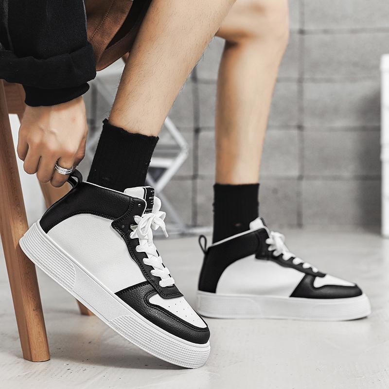 Skateboard Shoes Men High Top Sneakers Men Jogging Sport Flat Shoes Male Leather Tourism Waterproof Casual Running Board Shoes