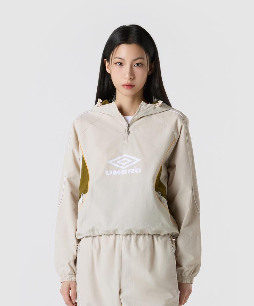 Umbro Hbl Engineered Crew Hooded Anorak Beige (Uq323Cwt97) (A Type)