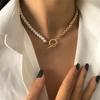 Populair designgevoel asymmetrische parel speciaal gevormde splicing ketting sleutelbeenketting OT-sluiting trui ketting