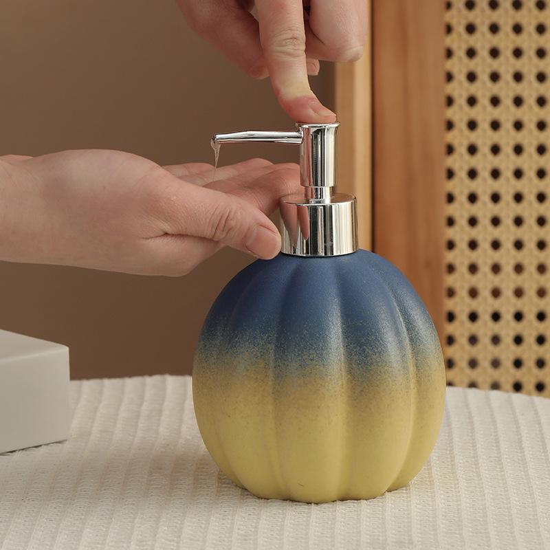 Soap Dispenser Pumpkin Ceramic Hand Sanitizer Bottle Shampoo and Shower Gel Press and Dispense Bottle Decoration Dispenser