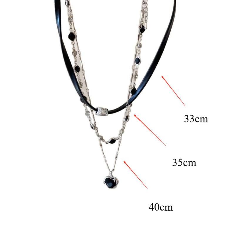 Fashion Light Luxury Multi Layered Exquisite Jewelry Black Leather Rope Chain Small Pendant Gift