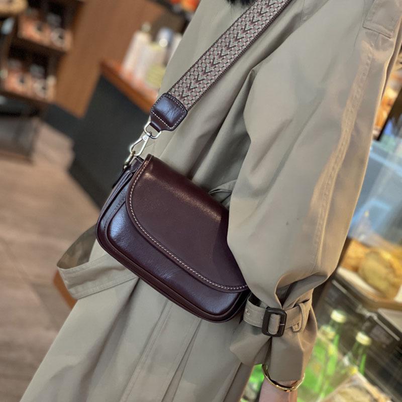Spring/Summer Women's Genuine Leather Messenger Bags – Retro Fashion Cowhide Shoulder Small Square Bag