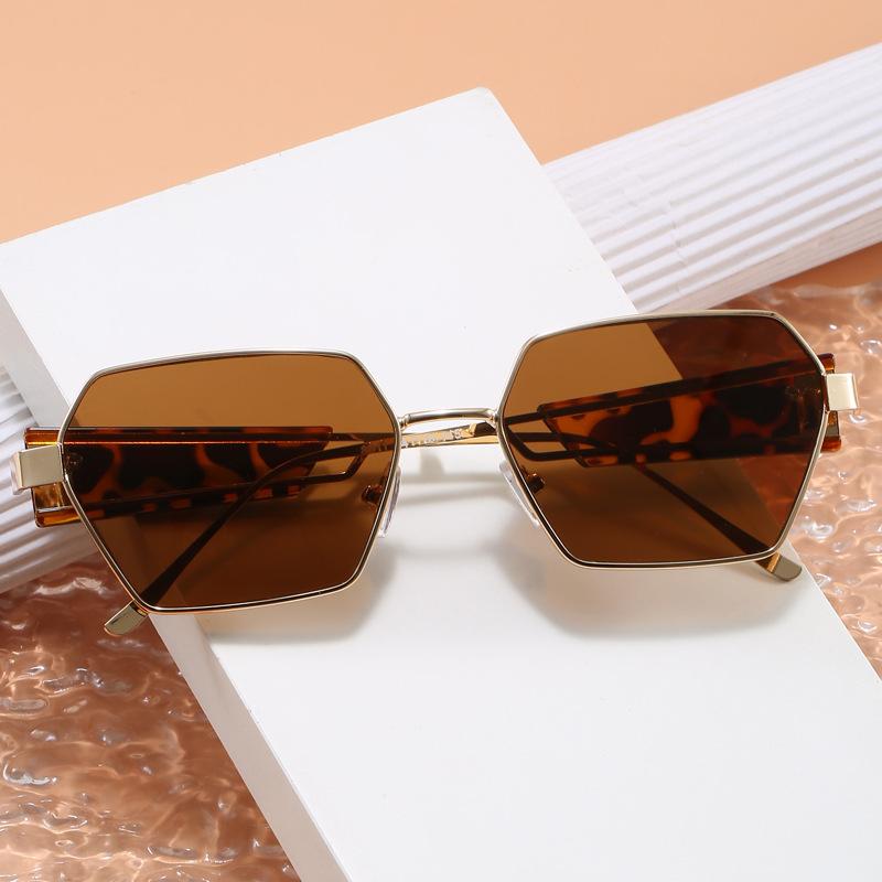 Polygon Sunglasses Women Fashion Trendy Anti Glare European American Style Sun Glasses for Men and Women