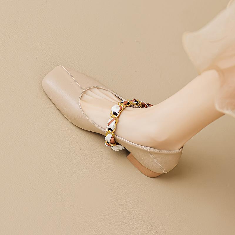 Square Head Mary Jane Shoes Women's Skirt Low Heel Single Shoes Large Size Women's Shoes