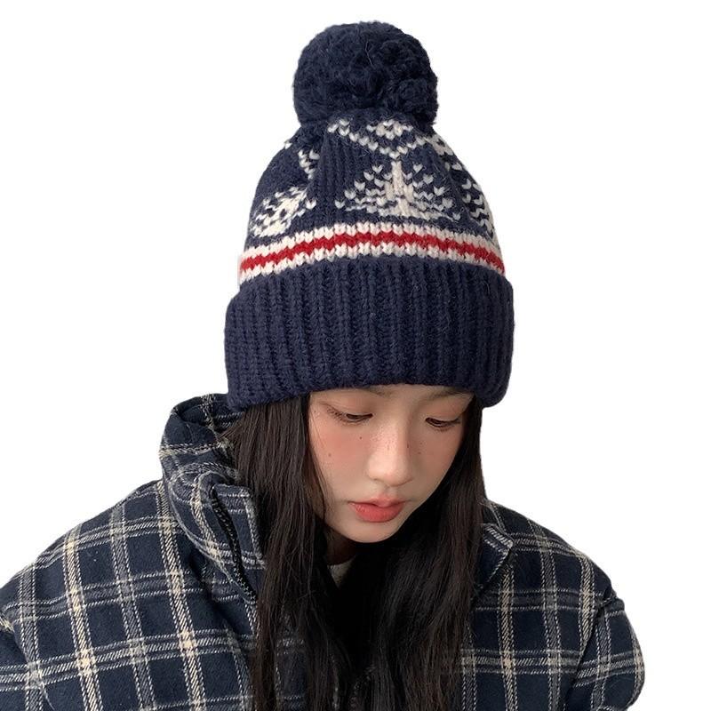 Retro Fair Isle Stil Wollmütze für Damen Winter Verdickt Warm Gestrickte Mütze Japanischer Stil Weihnachten Ohrenschutz Pullover Kalte Mütze