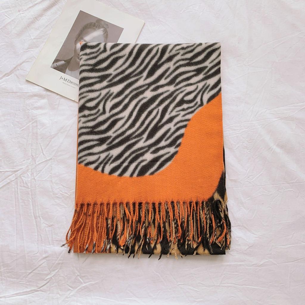 2024 Autumn/Winter New Fashionable Zebra Pattern Shawl European And American Style Imitation Cashmere Neck Thickened Warm Scarf For Women