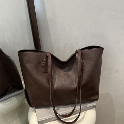 Retro High-end Large-capacity Bag Tote Bag, New Simple Commuter Bag, Fashionable Single Shoulder Armpit Bag.