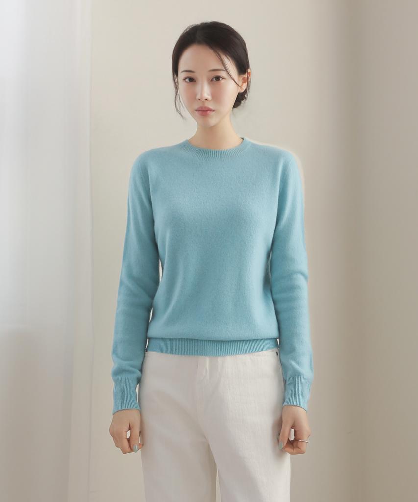 Keulleiseu 100% Wool Round Neck Knit Sweater_Black