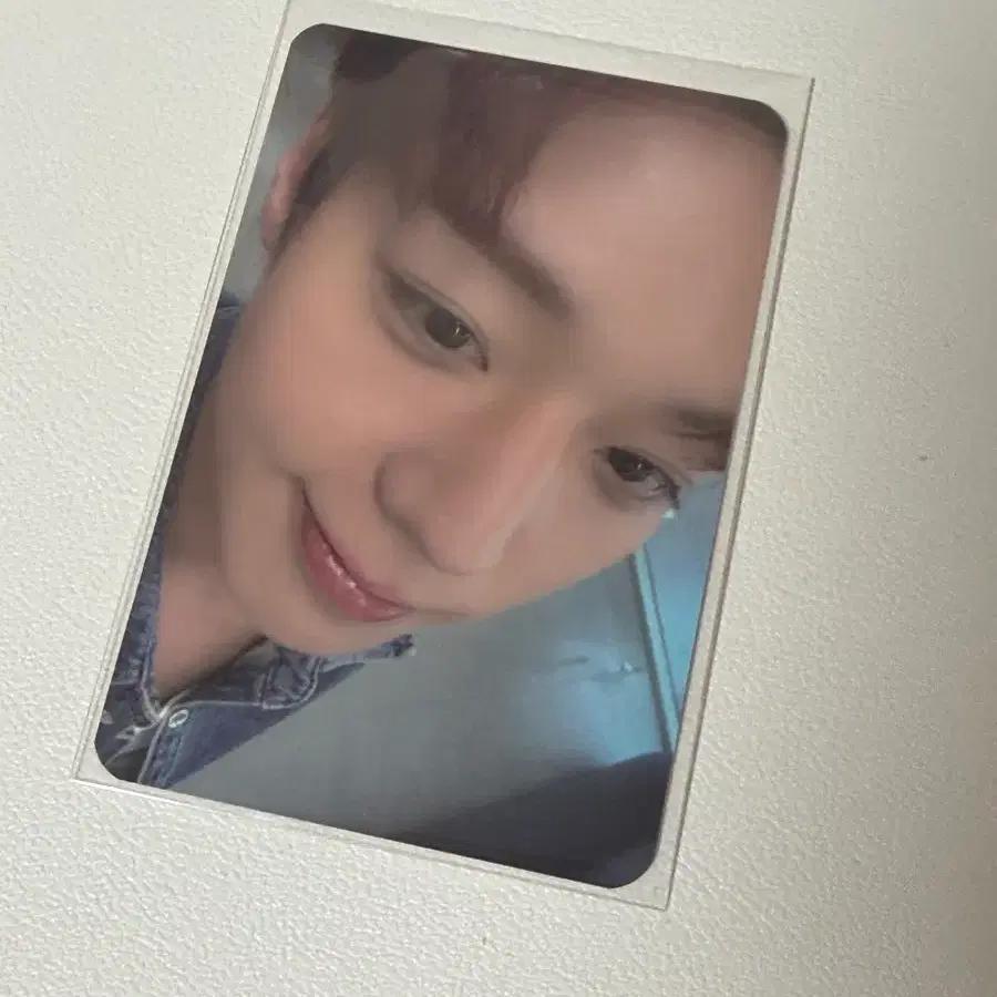 Park Ji-hoon La Venti photocard