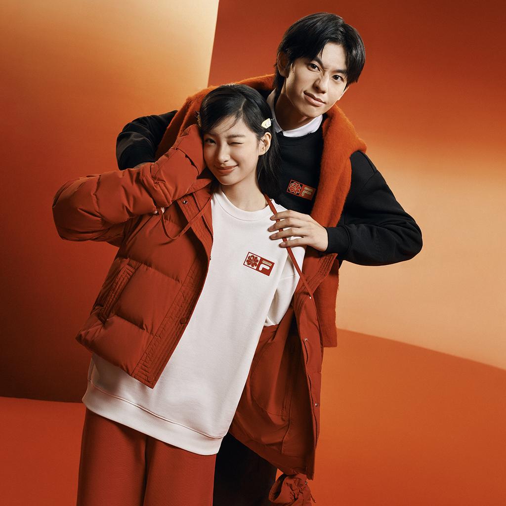 Fila Original Peony Pullover Simple Fashion Classic Retro Casual Versatile Comfortable Loose Round Neck Sweatshirt Unisex Sweatshirt F51U619203FIV