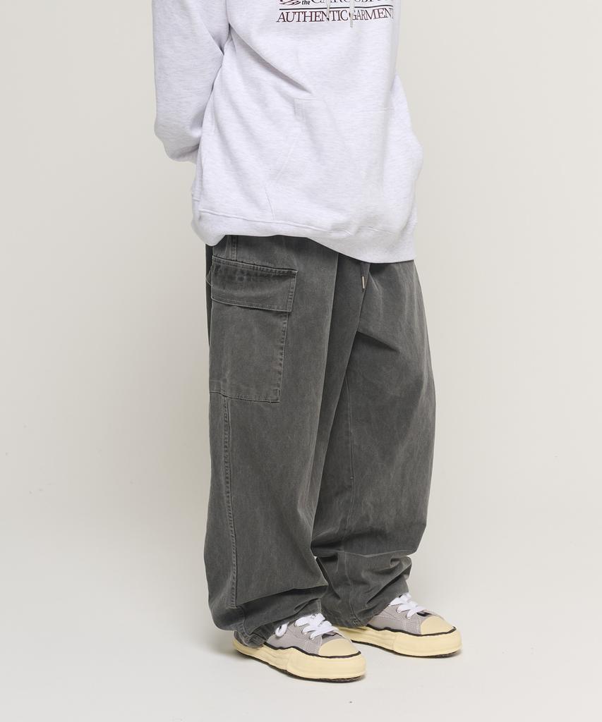 CARGOBROS Pigment Washed Balloon Cargo Pants (Charcoal)