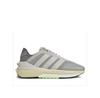 Avryn Sneakers