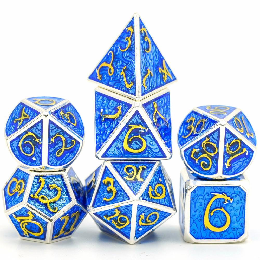 Cusdie Dračí Písmo DND Kostky Kovové, Příznivý Mrak, 7kusová Polyhedrická Sada Kostek, pro D&D Hru na Hraní Rolí Pathfinder Stolní Hry