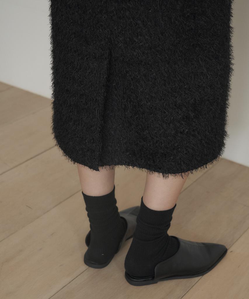 Mosyupamosyu Fluffy Midi Skirt [Black]