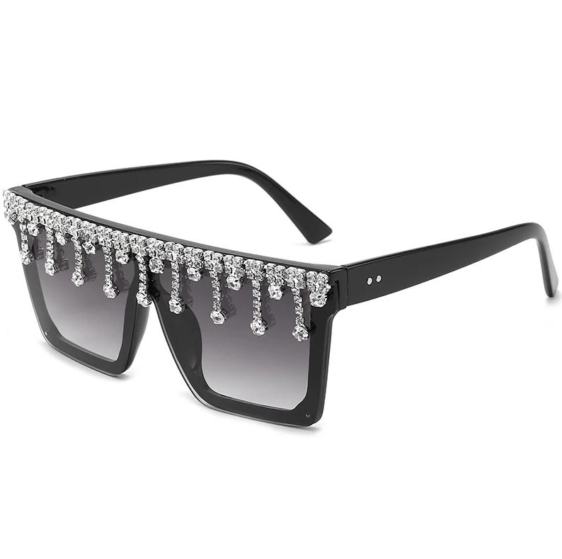 Nouvelles Lunettes de Soleil Tendance Incrustées de Diamants Monture Carrée Chaîne Intégrée Lunettes de Soleil FEMME Grande Monture Lunettes Éblouissantes Tendance