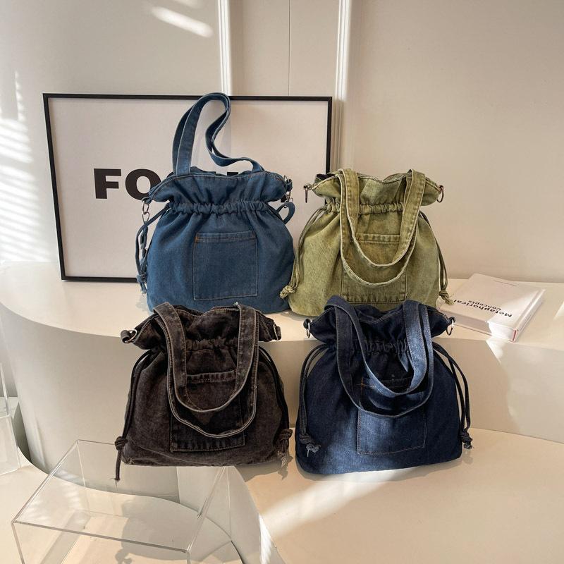 Trendige gerüschte Denim-Tragetasche Vintage-Eimer-Umhängetasche Kordelzug-Umhängetasche für Damen