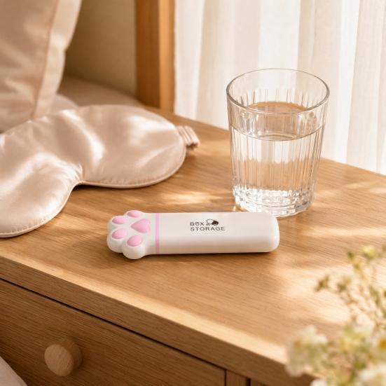 Yangyizhi Portable Pill Box, Cute Cat Paw Design, with Sealed Buckle Lid, Moisture-Proof 3 Compartment Organizer, Medicine Holder for Adults