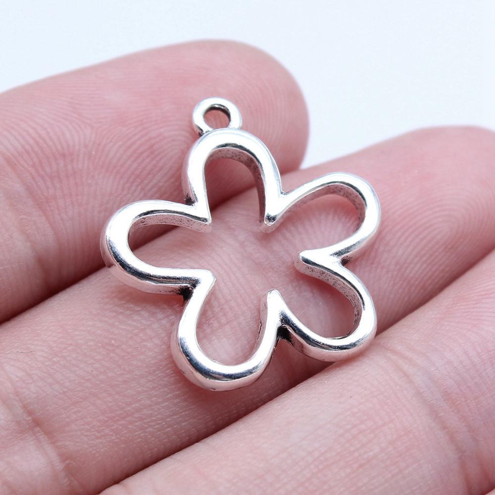 Charms Small Flower Pendants Wedding Jewelry Findings QC116