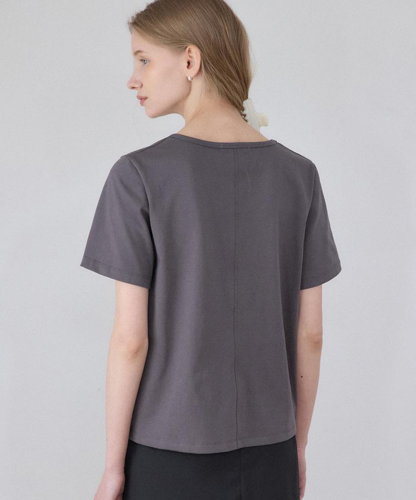 OURHOPE Logo Silky U-Neck T-Shirt - Charcoal