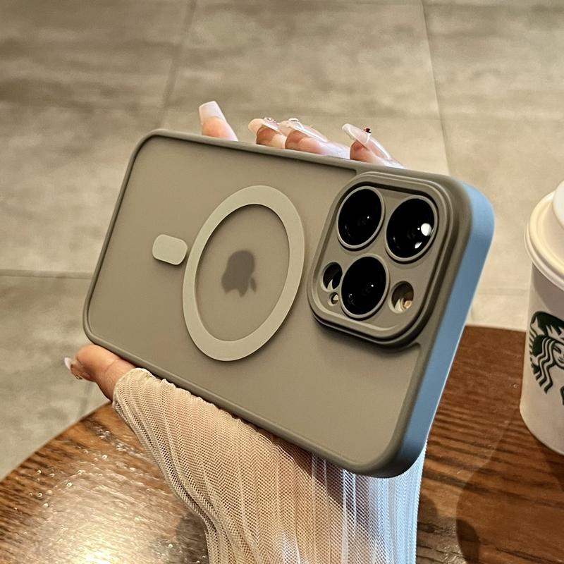 Capa de celular luxuosa Magsafe com carregamento sem fio para iPhone 11 12 13 14 15 Pro Max Plus, capa protetora magnética fosca à prova de choque