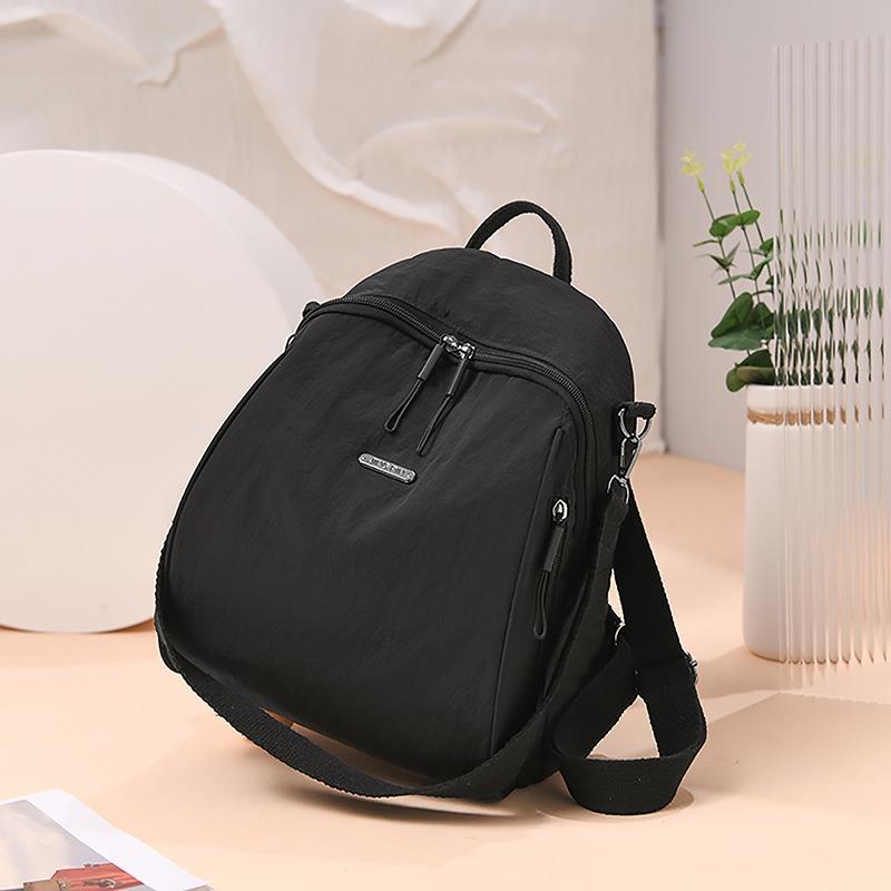 Fashionable and Minimalist Large Capacity Backpack