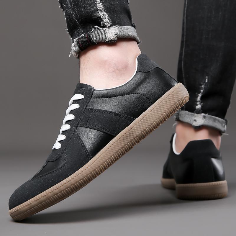 Fashion Men Shoes Lace Up Brand Fashion Shoes Male Leather Casual Shoes Driving Moccasins Soft Comfortable Luxury Sneakers Men Flats