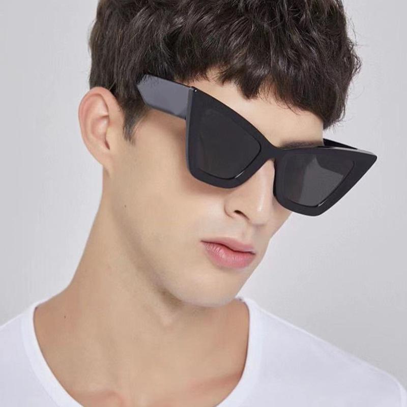 New Large Frame Europe And T-he United States Stylish Personality Catwalk Sun Glasses Triangle Cat-eye Sun Glasses Female Cro-ss-bor
