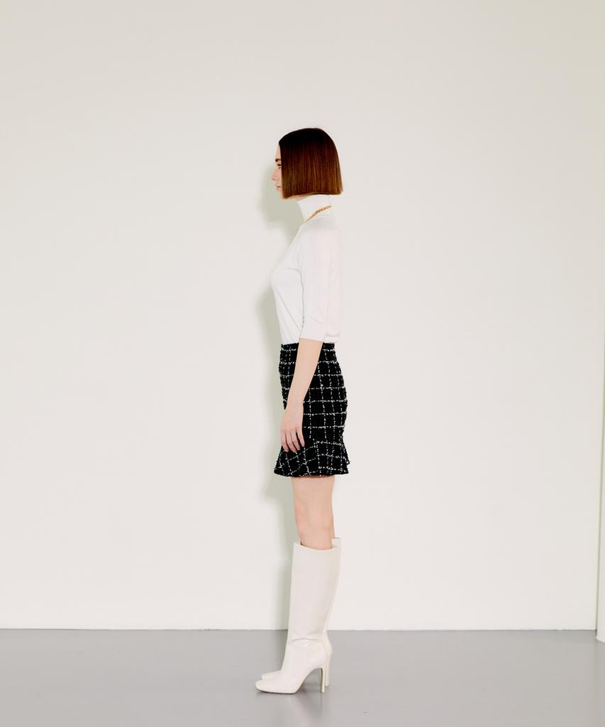 Chaenyuyog Check Mini Flare Skirt [White Check]