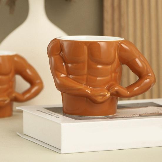 Lustige Kaffeetasse Neuheit Muskelmann-förmige Tasse Neuheit Keramiktasse mit Löffel Geburtstags-Weihnachtsgeschenke für Muskelliebhaber