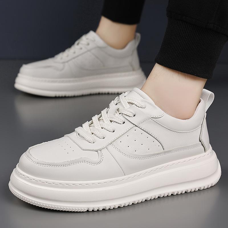Neue Schuhe für Herren Rindsleder Lässige Plateau-Schuhe Modische Flache Skateboard-Schuhe Jugend Street Cool Chunky Sneaker