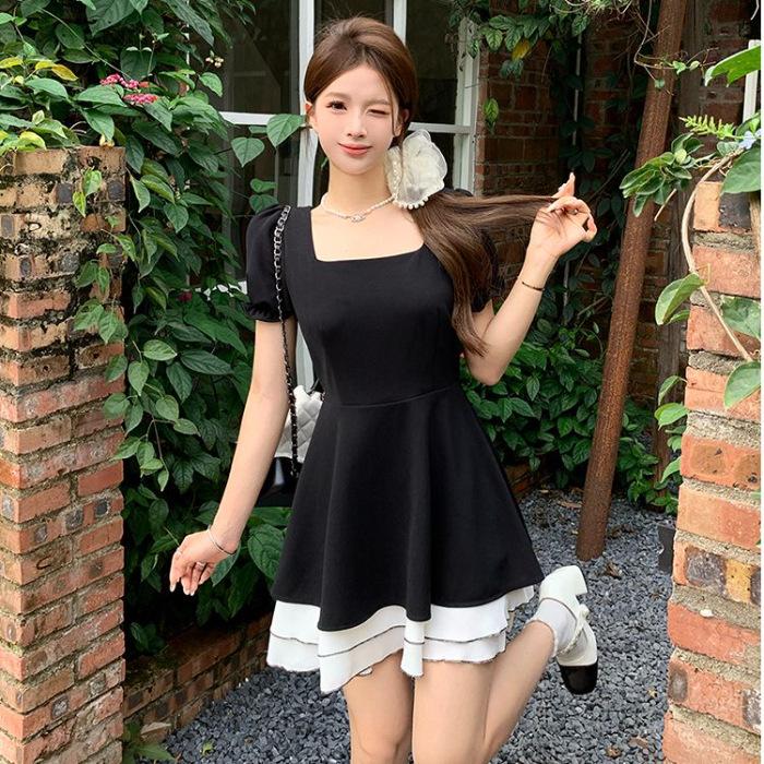Black swan contrasting color short-sleeved skirt, small black skirt, thin A-shaped dress, Hepburn elastic elastic waist skirt