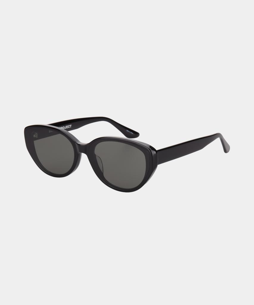 Binikeupeulojegteu Erra C1 Black