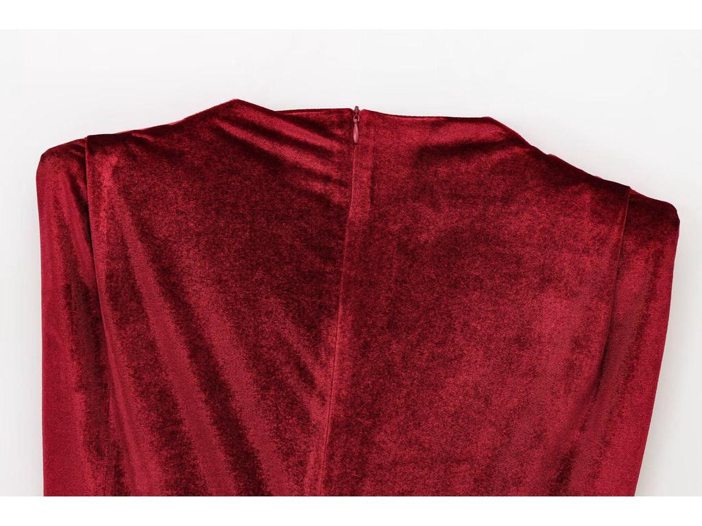 Golden Velvet Sleeveless Mini Dress with Shoulder Pads, Sexy Slim-Fit, High-Waisted Design.