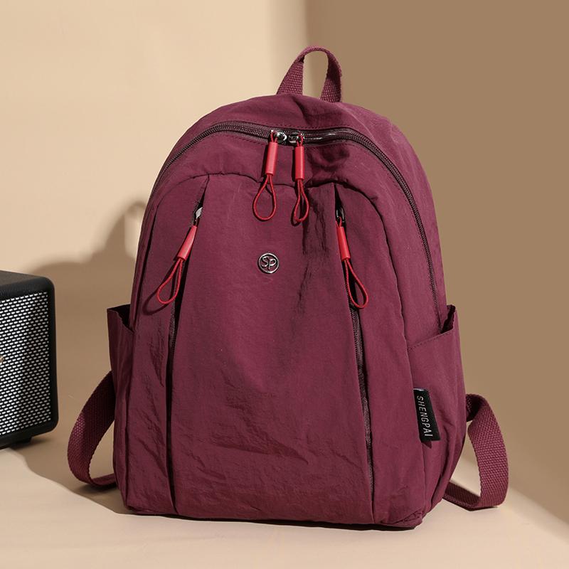 Zaino da viaggio leggero, grande capacità, multi-tasca, zaino unisex impermeabile